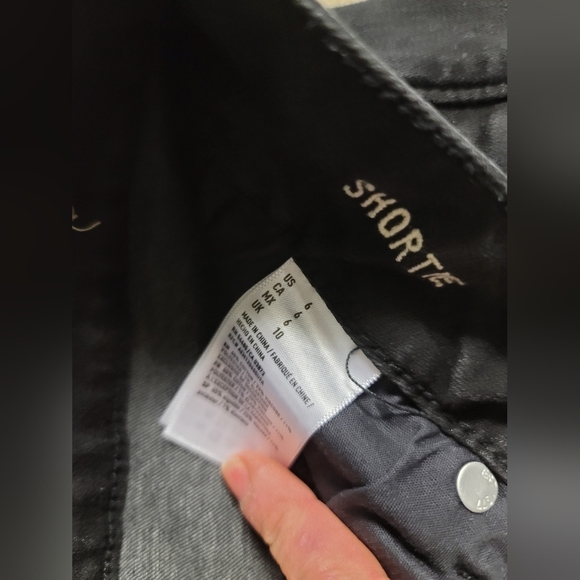 American Eagle Shorts - Picture 4 of 4